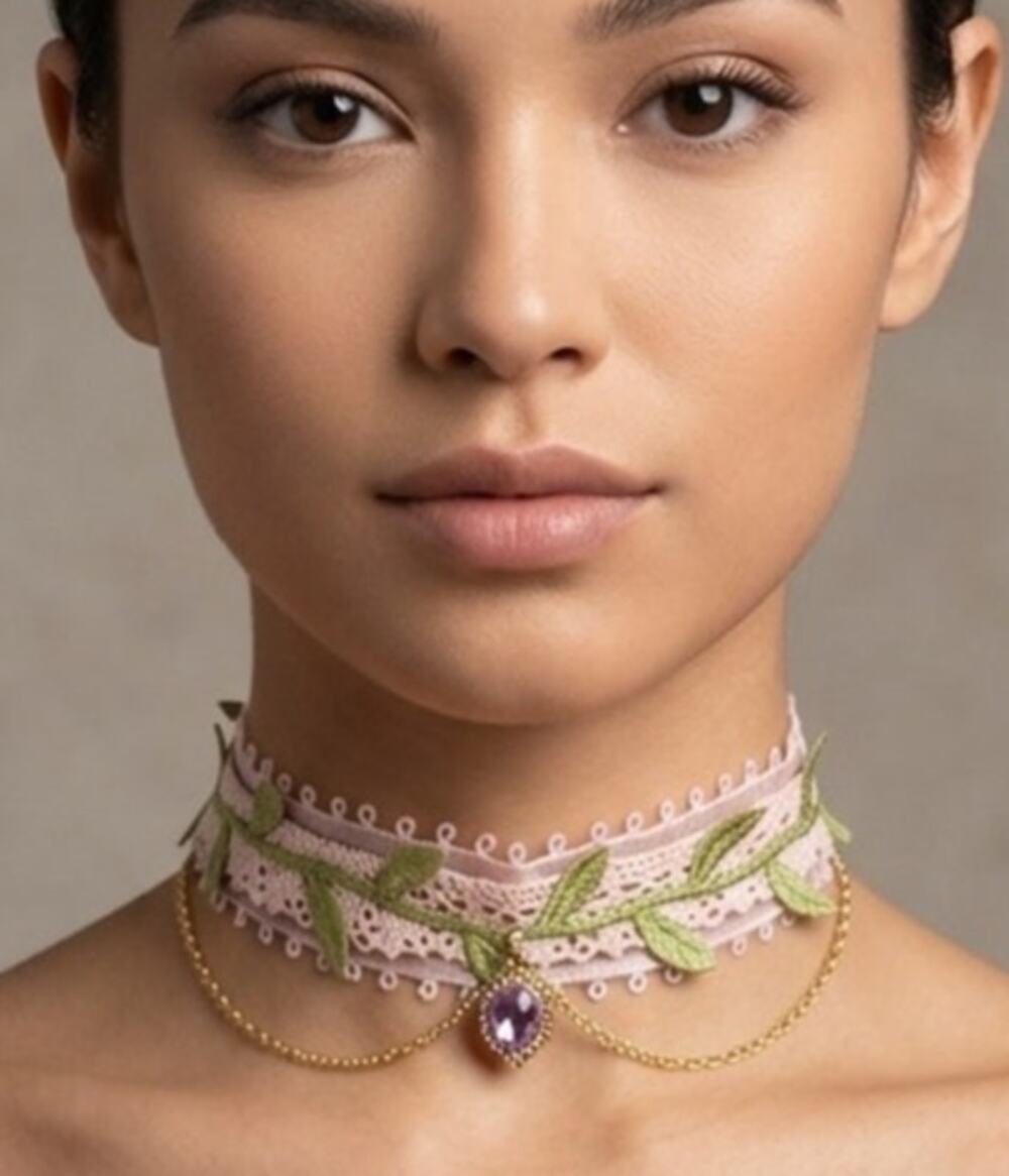 Handmade Cottagecore/Fairycore/Shabby Chic Choker Necklace